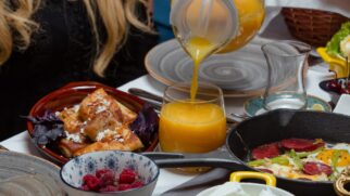 Aumento da oferta de brunches na cidade está ligado à diversificação dos serviços gastronômicos