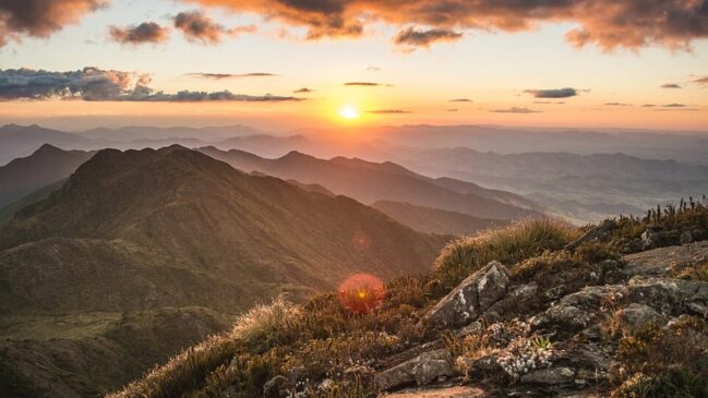 Localizado na Serra da Mantiqueira, destino atrai montanhistas e amantes da natureza