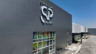 Shopping SP Market presenteia clientes com uma loção corporal do O Boticário a cada R$ 500 em compras