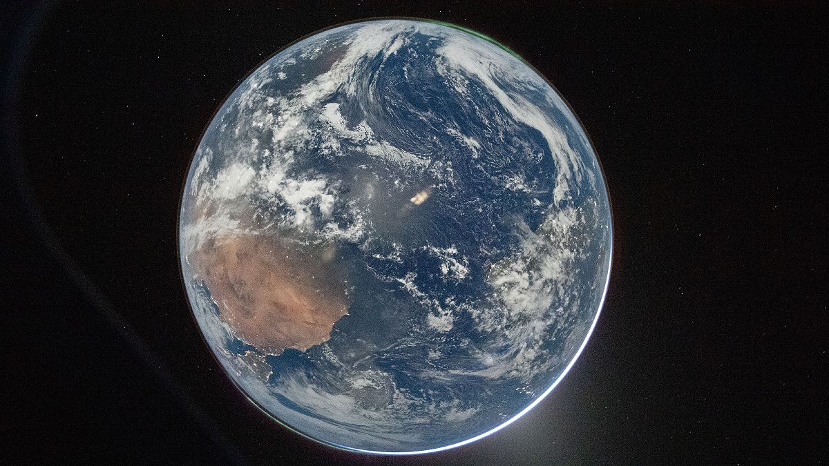 Imagem da Terra foi tirada durante Missão Artemis II