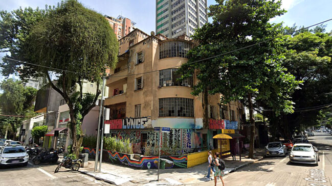 Ocupação na rua Oscar Freire, região nobre de São Paulo