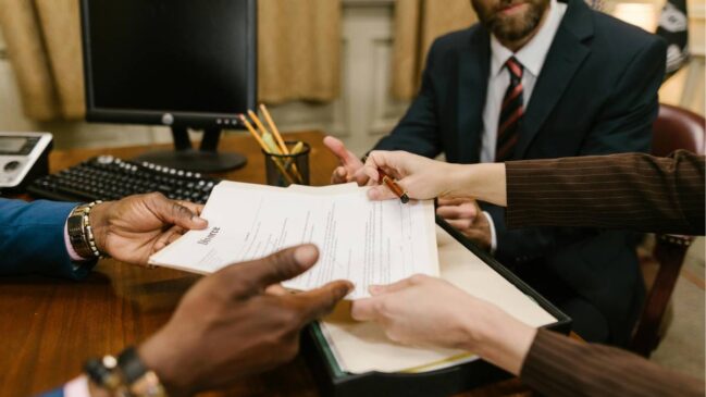 Entenda como uma simples regra no contrato pode limitar ações do proprietário e trazer mais segurança na prática