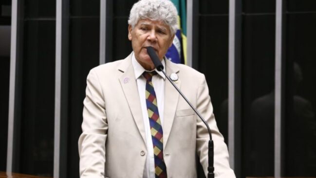 Câmara aprova regras rígidas para transição de governos