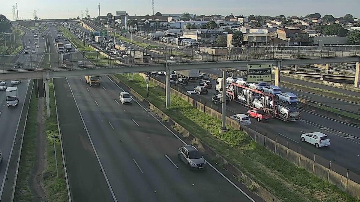 Já na Rodovia Anhanguera, a opção de desvio ocorre pela Rodovia dos Bandeirantes