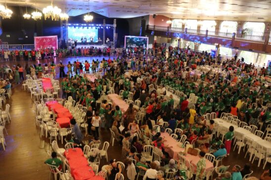 Evento gratuito em São Paulo aposta em dança e reúne público fiel