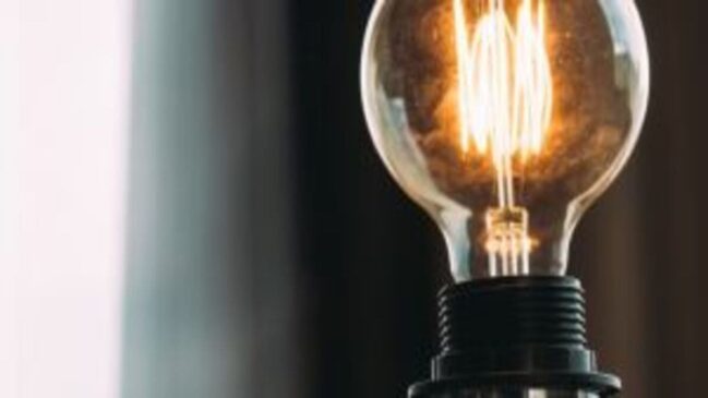 Tarifa social ajuda famílias brasileiras a economizarem na conta de energia Agência Brasil