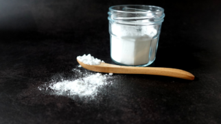 Produto barato e fácil de encontrar, o bicarbonato exige cuidado quando usado fora da cozinha