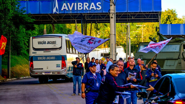 Indústria bélica Avibras retomou as atividades na manhã desta segunda-feira (4/5), em Jacareí, no Vale do Paraíba, após anos de paralisação provocada por uma crise financeira