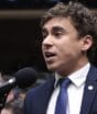 Nikolas Ferreira reclama de atuação do STF, promete ser mais combativo como deputado e deixa em aberto futura candidatura à Presidência