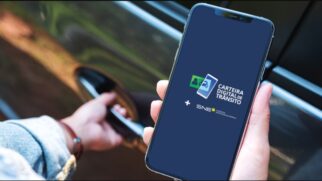 A digitalização definitiva da transferência de veículos via CDT e Gov.br elimina burocracias e taxas, permitindo resolver tudo pelo celular com segurança chancelada pela Senatran e Contran.
