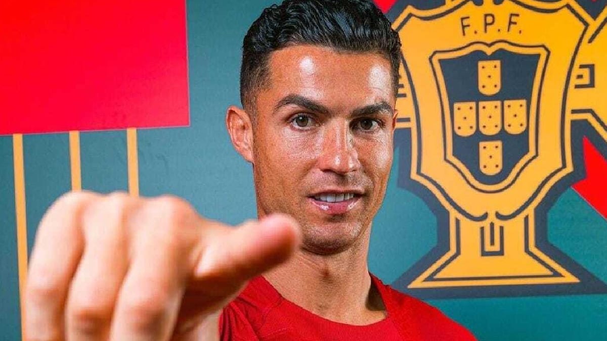 Já Cristiano Ronaldo marcou oito gols em Mundiais e é o único atleta a balançar as redes em cinco Copas diferentes, disputando 22 jogos - (Reprodução/Instagram)