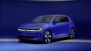 Com mais de 20 milhões de unidades vendidas ao longo de sua história, o Polo entra em uma nova era ao ser completamente reinventado como veículo elétrico