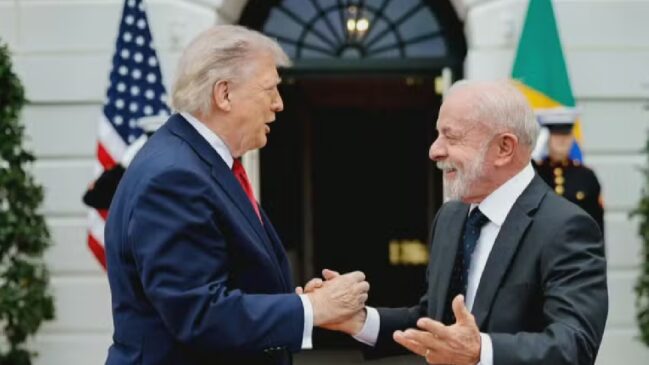 Petista revelou sua estratégia para lidar com o presidente dos Estados Unidos: focar no respeito institucional e deixar claro que o Brasil não aceitará ser 'alvo' comercial