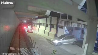 Quadrilha invadiu o estacionamento da Paróquia Nossa Senhora de Fátima, na avenida Sapopemba