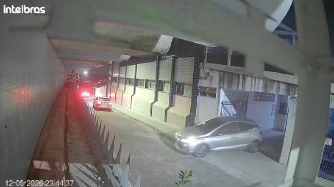 Quadrilha invadiu o estacionamento da Paróquia Nossa Senhora de Fátima, na avenida Sapopemba
