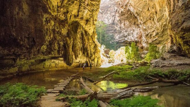 O Parque Nacional Cavernas do Peruaçu, no Norte de Minas Gerais, integra a lista de Patrimônio Mundial Natural da Unesco desde 2025 (Foto: ThurlerAlfena/Wikimedia Commons)