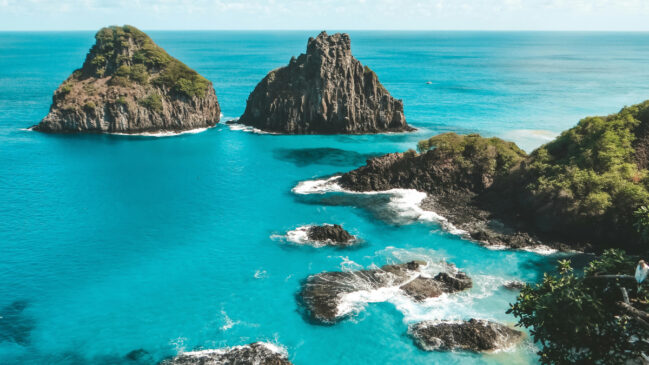 Águas cristalinas e natureza preservada marcaram o ranking das praias mais bonitas do planeta