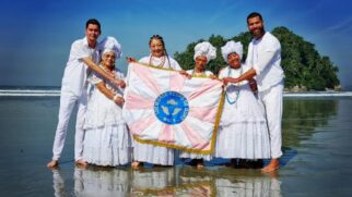 Com o título "Mar de Rosas", a escola da Brasilândia irá reeditar o enredo histórico apresentado em 2005 no Anhembi