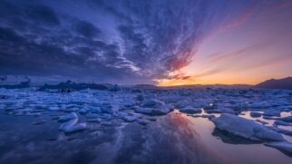 Em Utqiagvik, o sol da meia-noite pode aparecer baixo no horizonte mesmo durante a madrugada, criando a sensação de que o dia nunca termina
