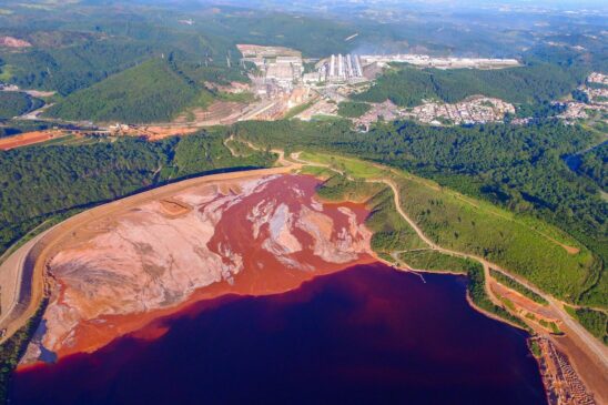 Entre as barragens que existem no estado de São Paulo está a que fica na cidade de Alumínio