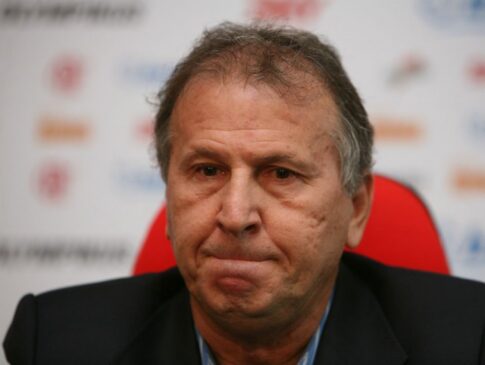 "Uma tragédia dessas não pode passar em branco". Maior ídolo da história do Flamengo, Zico cobrou, nas redes sociais, apurações sobre o incêndio no CT do clube carioca, na manhã de sexta-feira.