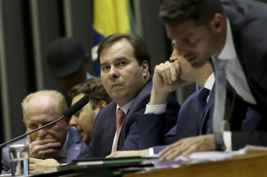O despacho de criação foi assinado pelo presidente da Casa, Rodrigo Maia (DEM-RJ), na terça-feira