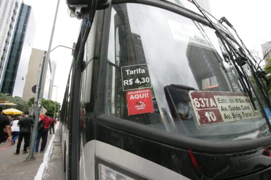 Atualmente a tarifa é de R$ 4,30; o aumento de R$ 0,30 começou a valer no dia 7 de janeiro