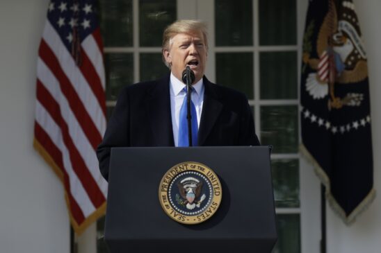 O presidente americano, Donald Trump, fez anúncio na sexta-feira nos jardins da Casa Branca