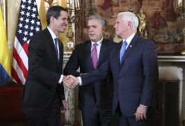 Juan Guaidó, Ivan Duque, presidente da Colômbia e, o vice-presidente dos EUA, Mike Pence