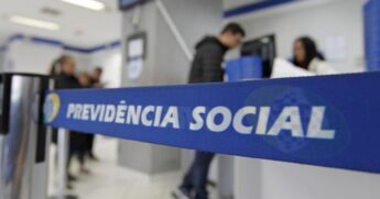 Caso as regras para a Previdência Social e dos servidores públicos não mudem, o país cresceria apenas 0,8% em 2019