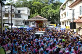 No Rio de Janeiro, os blocos levaram 3,6 milhões de pessoas às ruas da cidade, de acordo com as contas da RioTur