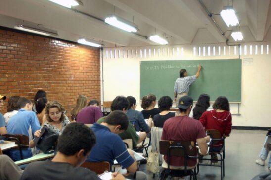 Ao todo, 946.979 candidatos se inscreveram na primeira edição do ProUni deste ano, de acordo com os dados do MEC