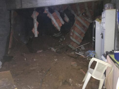 Na madrugada da última segunda-feira, uma criança de um ano morreu soterrada após um deslizamento no Jardim Pinheirinho