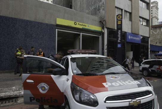 A Polícia Militar foi acionada para a Estação Paulista da Linha 4-Amarela e permaneceu no local