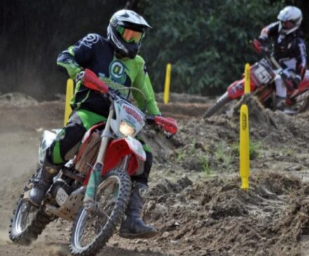 O evento de velocross vai ser realizado neste domingo, das 8h às 17h; neste sábado vai ocorrer o treino oficial dos motociclistas