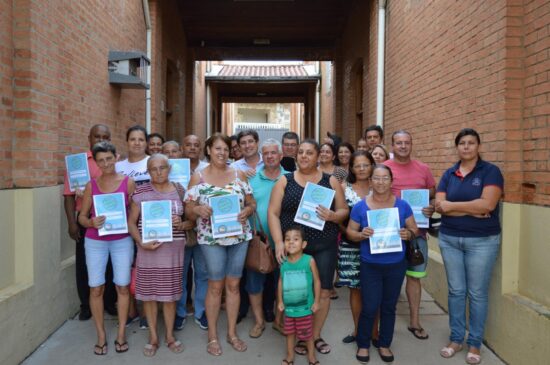 Moradores do Jardim Vante receberam os registros dos imóveis na última semana em Porto Feliz