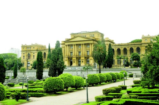 Hoje, a gestão do Museu do Ipiranga, na zona sul de SP, é 100% estatal, feita diretamente pela Universidade de São Paulo