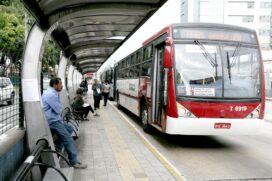 Ponto de onibus Av Santo Amaro Eucalipto (4)1