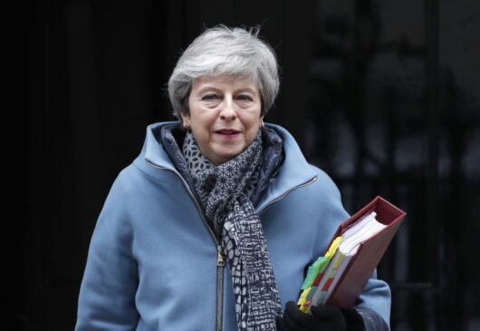 Theresa May não indicou uma data certa para a renúncia, mas espera-se que ela se concretize no curto prazo