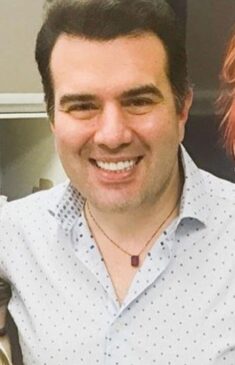 Danilo Dias é um cirurgião plástico conhecido em Fortaleza, onde acumula pelo menos quatro processos por erros médicos