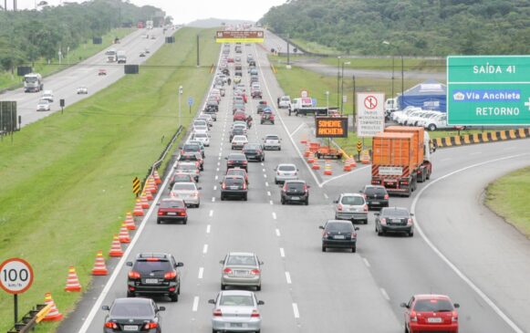 Sistema Anchieta-Imigrante, que tem o pedágio mais caro do País por quilômetro rodado; contrato da Ecovias acaba em 2026