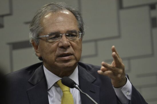 O ministro da Economia, Paulo Guedes, ao iniciar sua fala na CCJ da Câmara dos Deputados