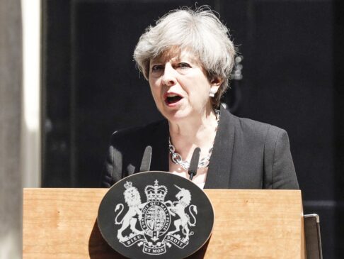 A primeira-ministra do Reino Unido, Theresa May, fez pedido na sexta-feira ao Conselho Europeu