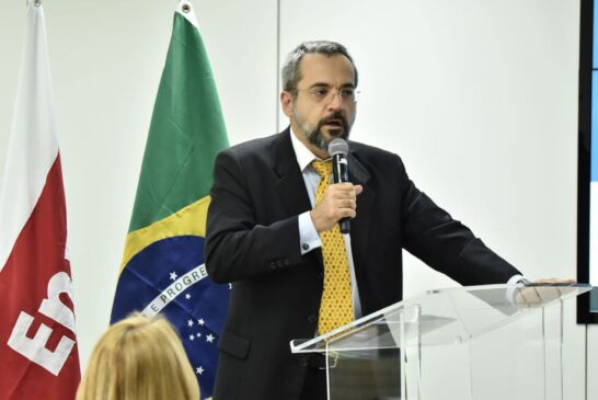 Abraham Weintraub (foto) assume o cargo no MEC após demissão de Ricardo Vélez Rodríguez, anunciada nesta segunda-feira