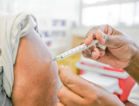 A 21ª Campanha Nacional de Vacinação contra a Influenza vai acontecer até o dia 31 de maio
