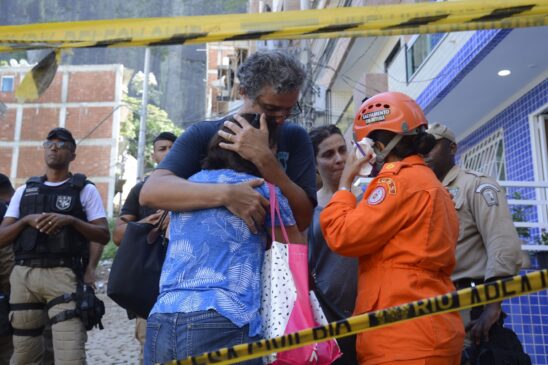Os bombeiros acreditam que ainda existam 13 desaparecidos nos escombros; familiares das vítimas foram consoladas