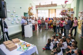 Entrega foi iniciada pela EMEI Profª Inês dos Ramos, no Nova Gerty