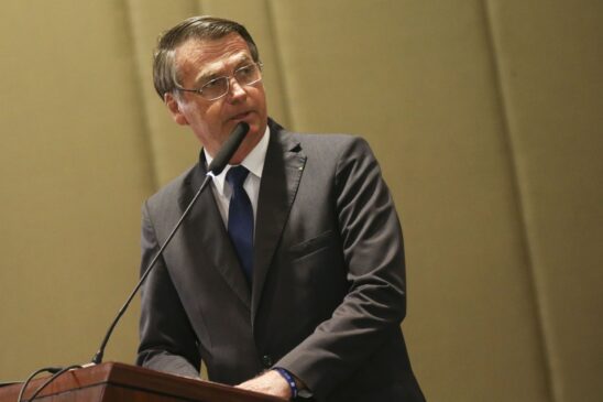 Em cerimônia, presidente Jair Bolsonaro disse também estar preocupado com as eleições argentinas
