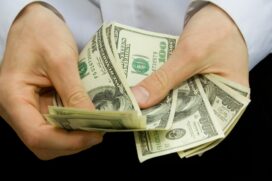 Esta sexta foi marcada por fortalecimento global da moeda americana por conta da guerra comercial entre EUA e China