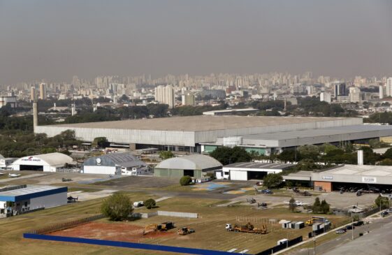 O Anhembi conta com o Sambódromo, Pavilhão de Exposições e o Palácio de Convenções